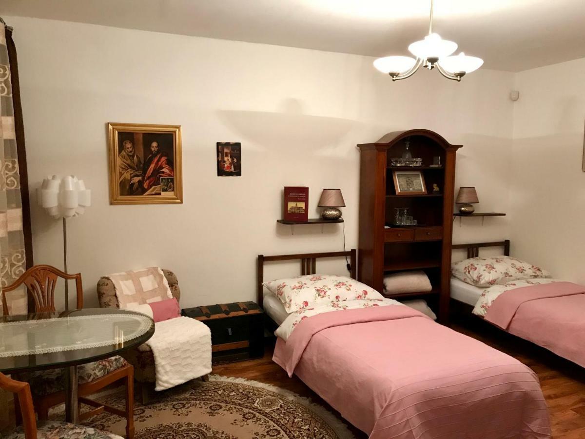 Ubytovanie Meba Prešov Exterior foto